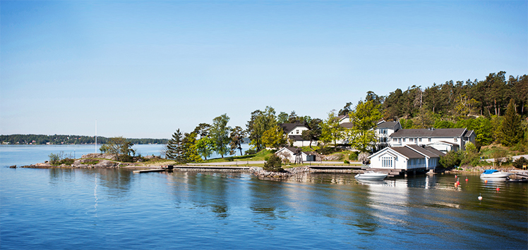 Nya bostadsområdet Stensnäs vid havet nära Stockholm, av Rex Arkitektbyrå